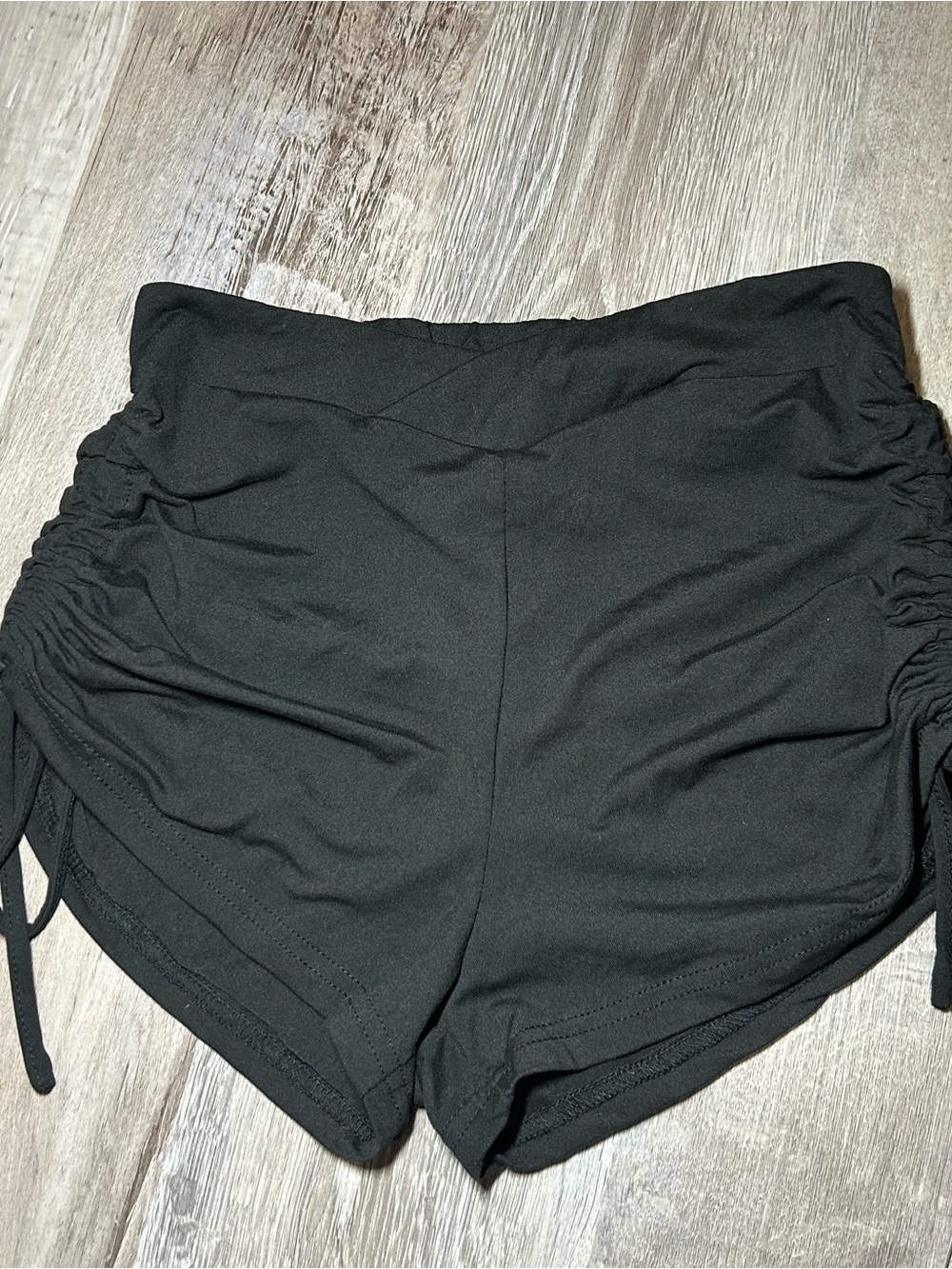 SHEIN Black High-Waist Ruched Side Athletic Shorts Small 4